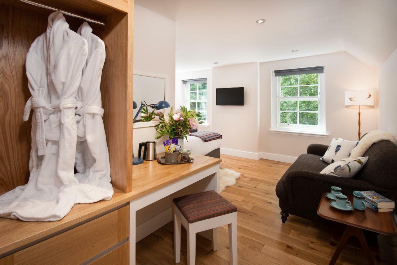 Mill House Monzie Bed & Breakfast ภายนอก รูปภาพ
