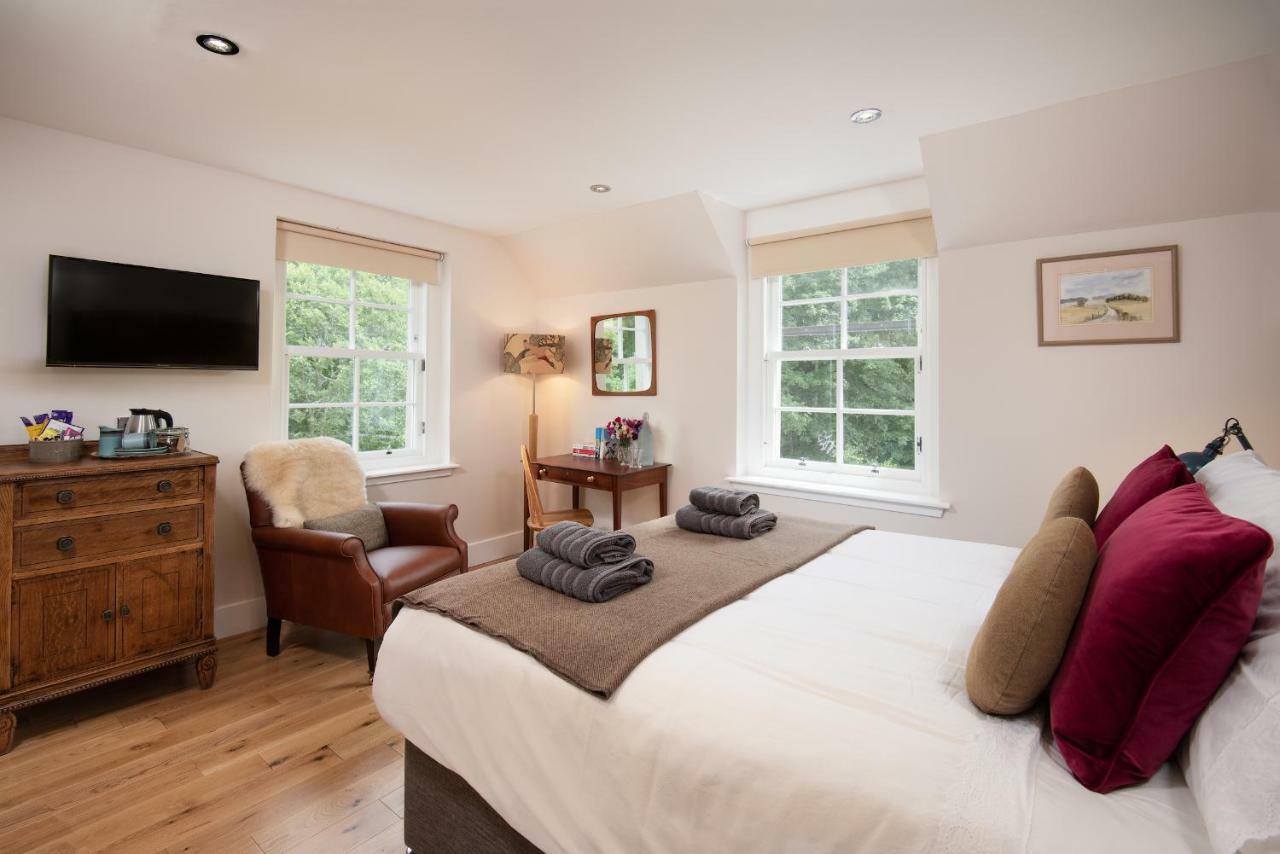 Mill House Monzie Bed & Breakfast ภายนอก รูปภาพ
